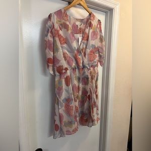 $295 - Ted Baker Juleah Ruched Sleeve Dress in Natural Size 4